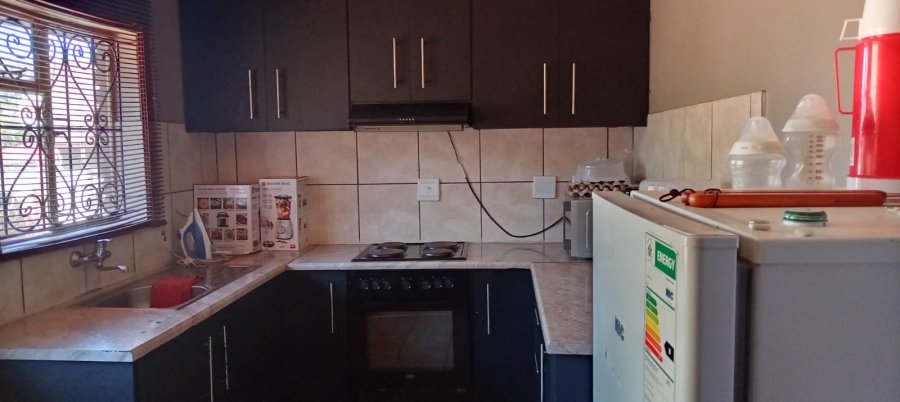 To Let 3 Bedroom Property for Rent in Promosa North West